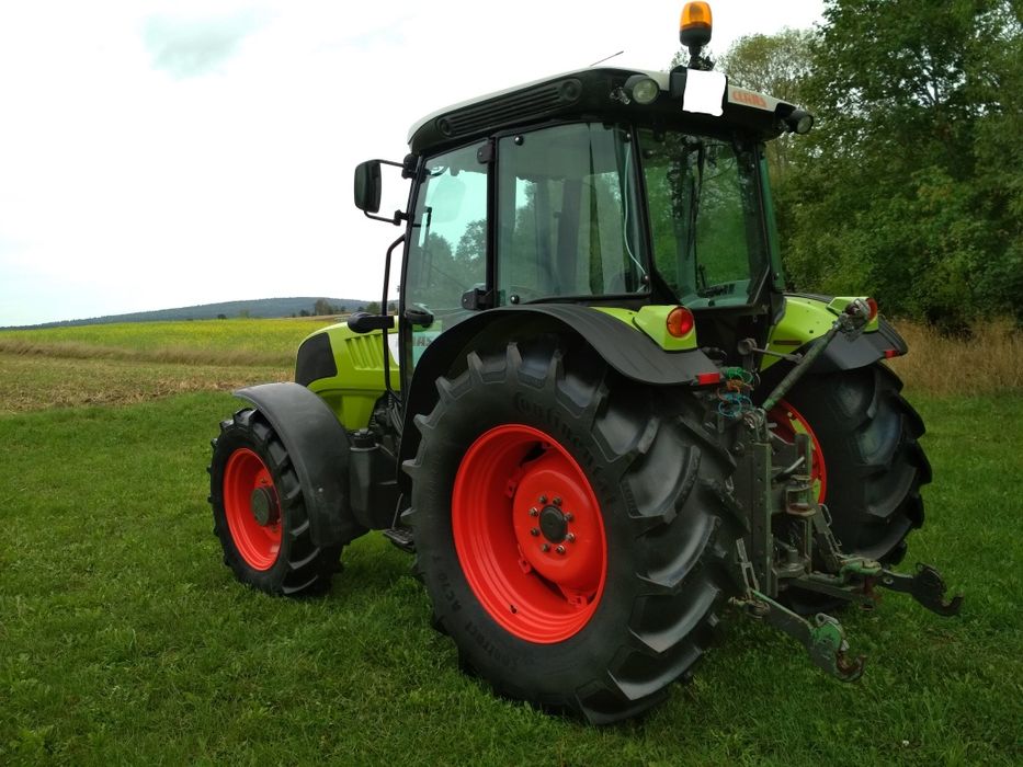 CLAAS ELIOS 230, 2012 r., 860 MTG, krajowy (Case, New Holland, Kubota)