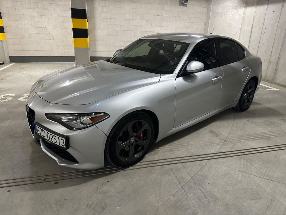 Alfa Romeo Giulia Alfa Romeo Giulia 2.0 280KM Q4
