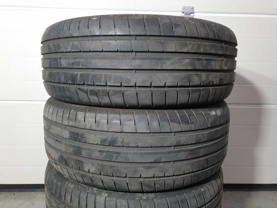 4szt. 225/55/17 97Y Dunlop SP Sport Maxx RT 5mm 2017r [ 4682 ]