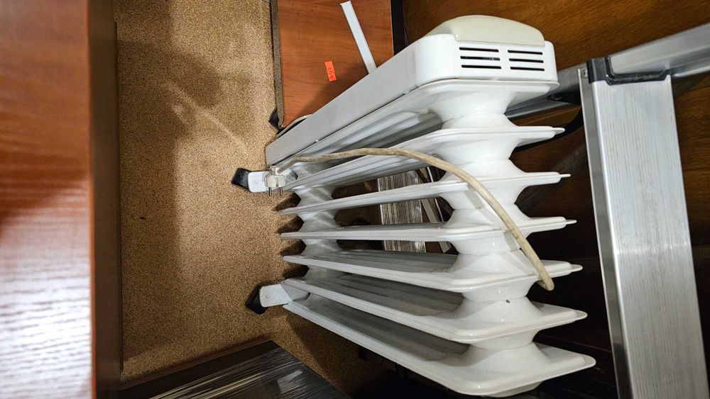 Тепловентилятор Element FH-202