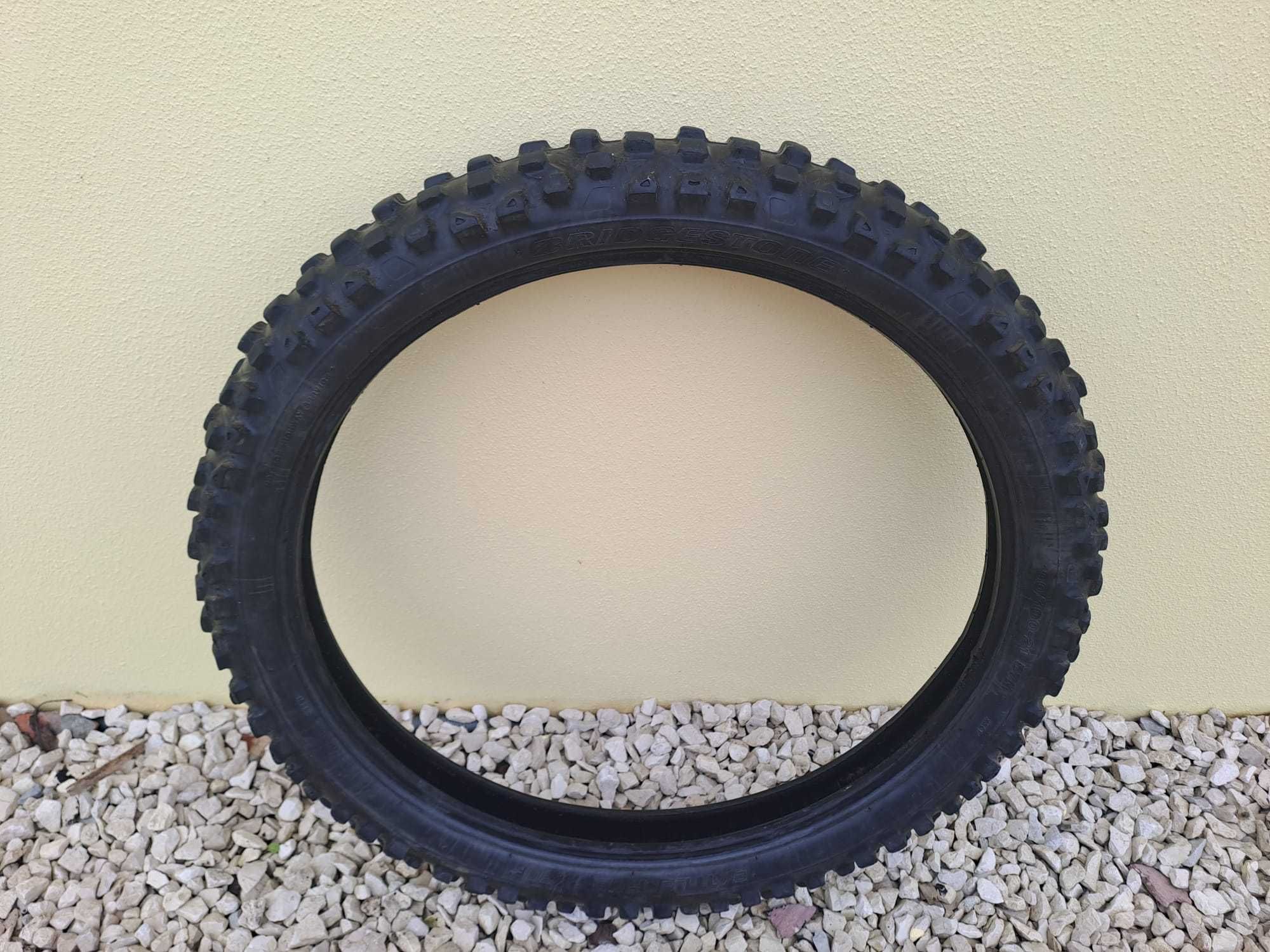 Pneu BRIDGESTONE 90/100-21