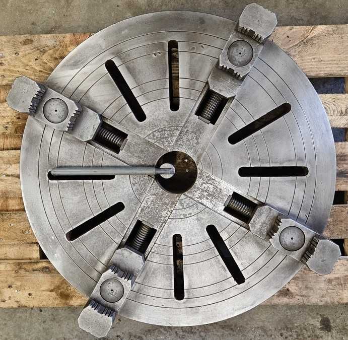 Uchwyt tokarski 4 szczękowy 800 mm