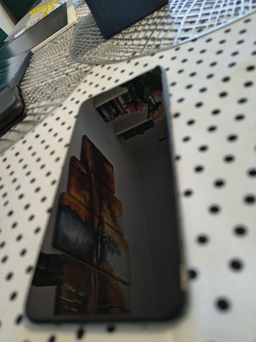 Motorola G52 z etui