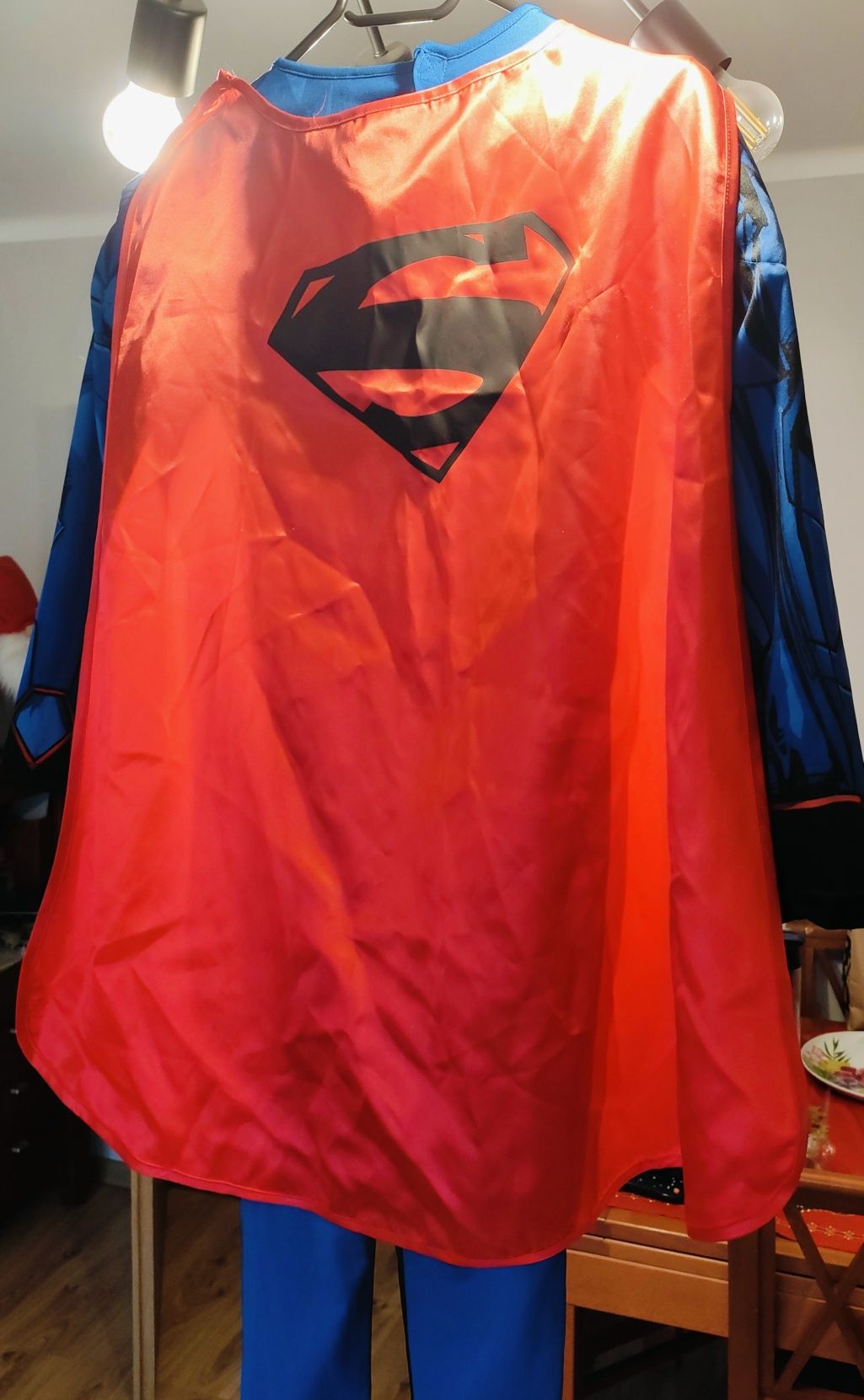 Sprzedam strój Superman.