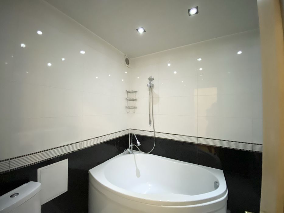 Люкс центр, Джакуззі