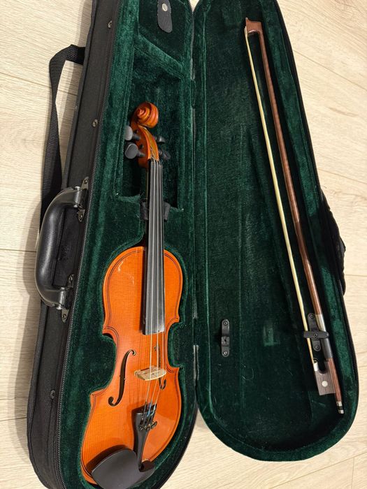 Б/у скрипка. 1/16