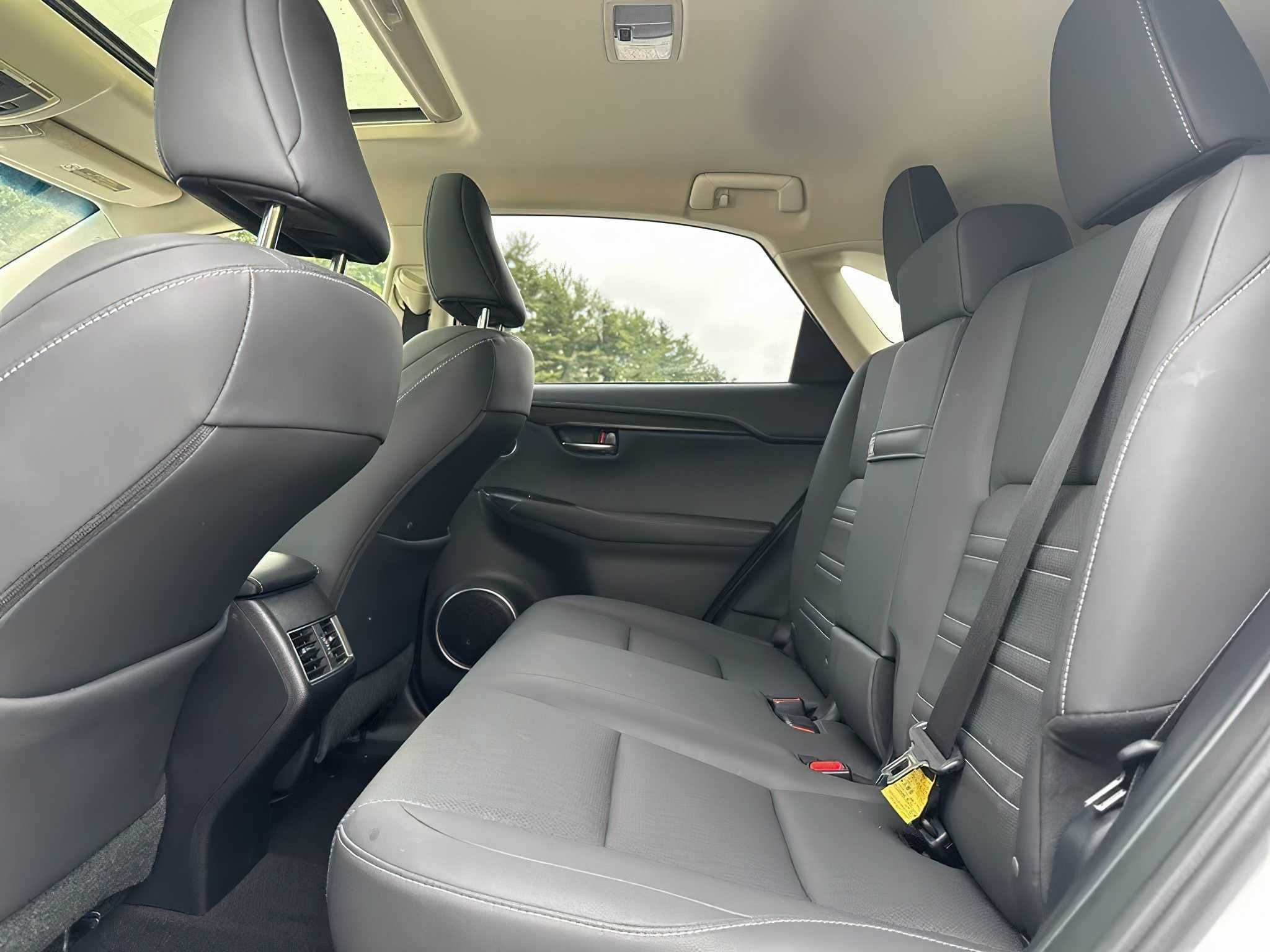 Lexus NX 300h 2019