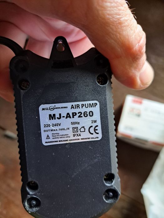 Акваріумні компресори