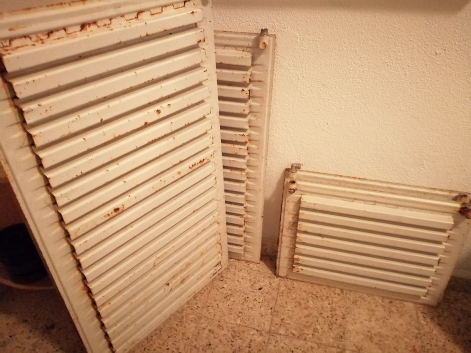 Radiador / Aquecedor água ou óleo. 50€