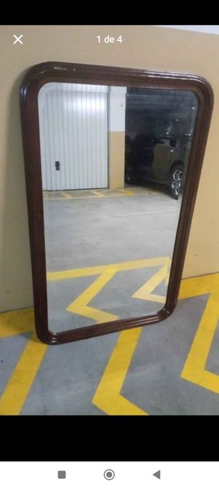 Espelho com moldura