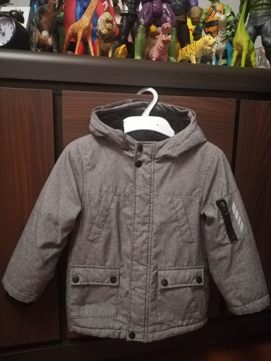 Детская демисезоная курточка Primark 4-5 года