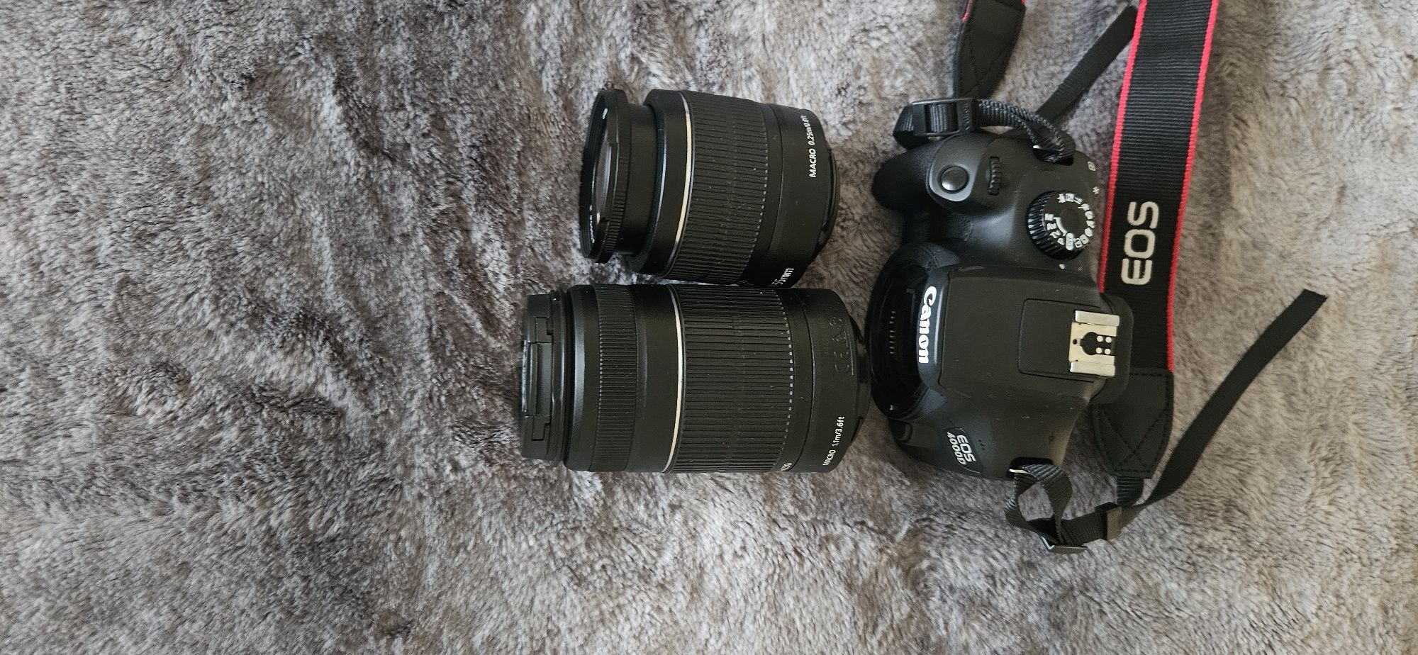 Canon 4000d como nova