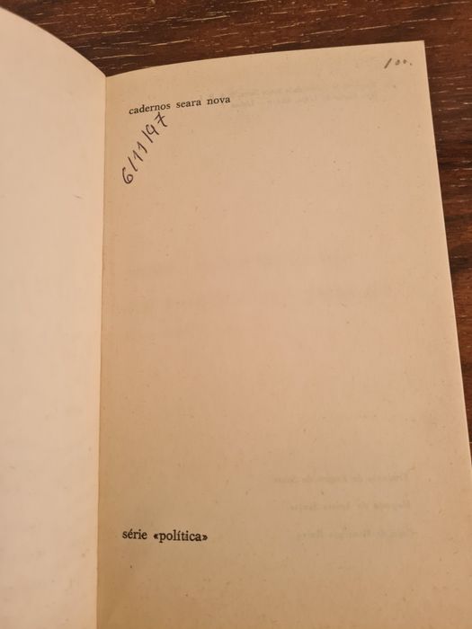 Cadernos Seara Nova