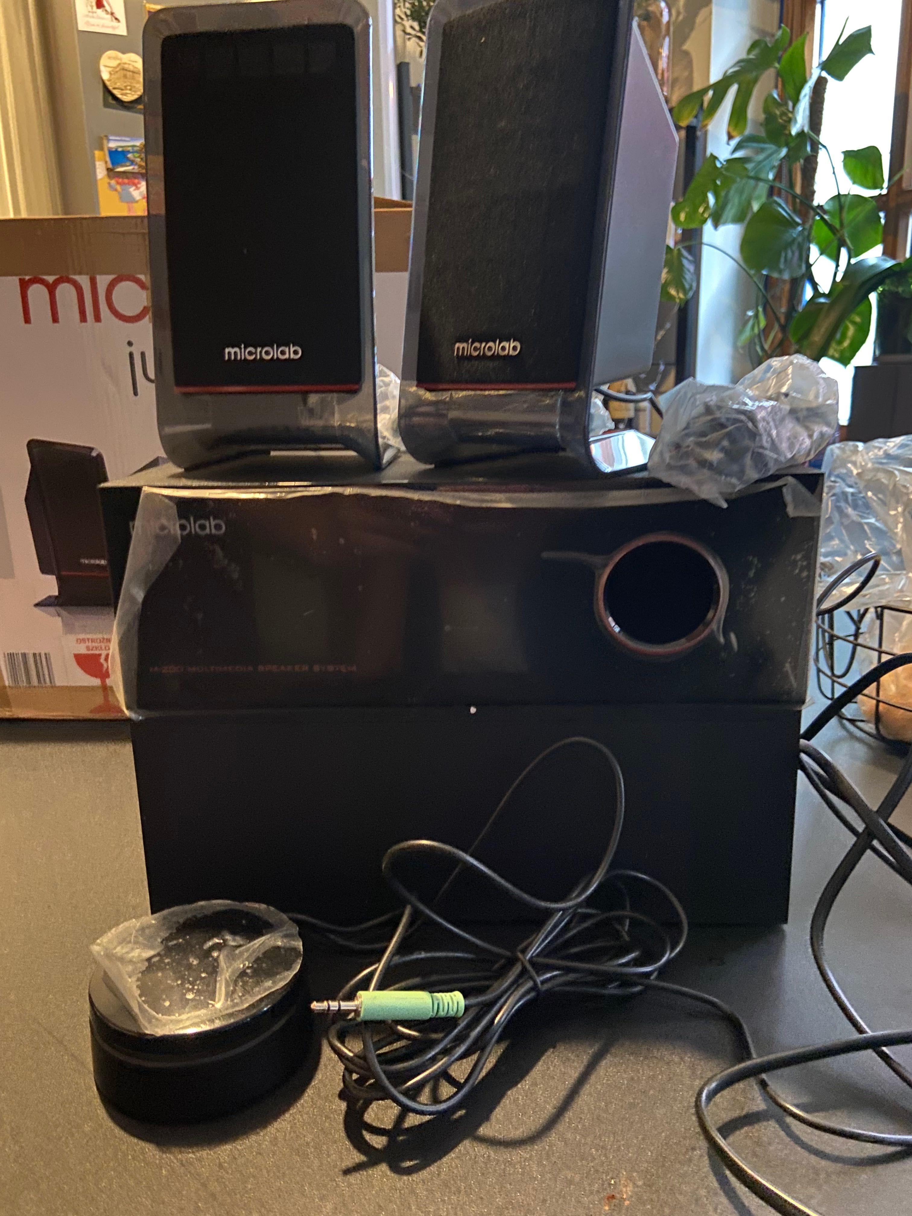 Głośniki, subwoofer microlab