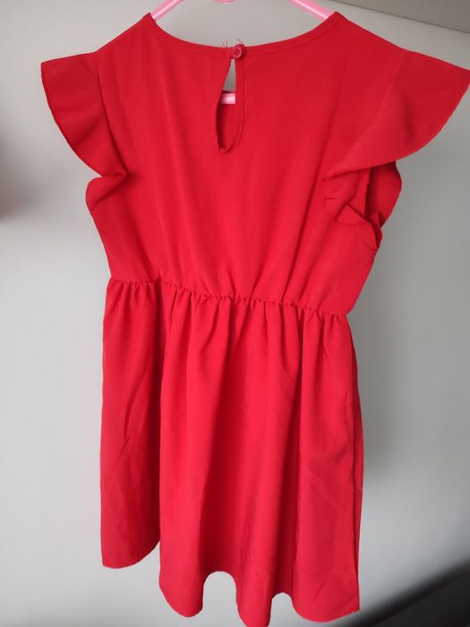 Sukienka czerwona rozm 120