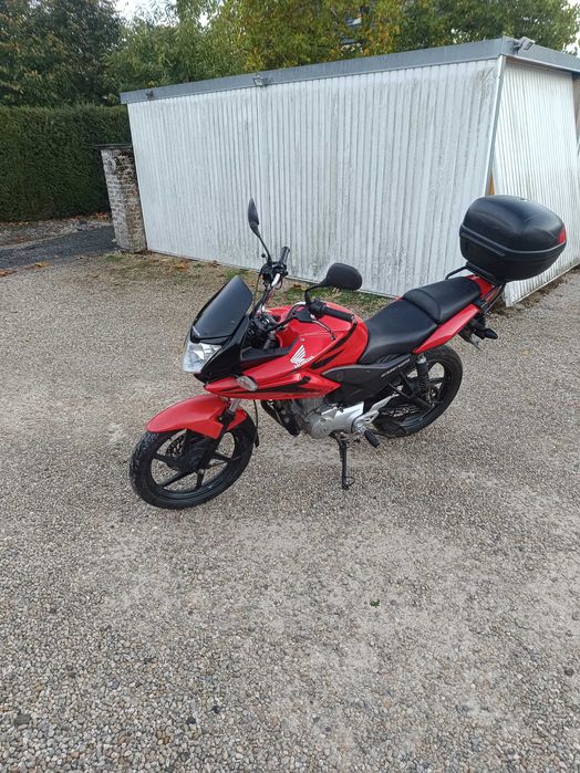 Honda cbf 125. 2012 rok