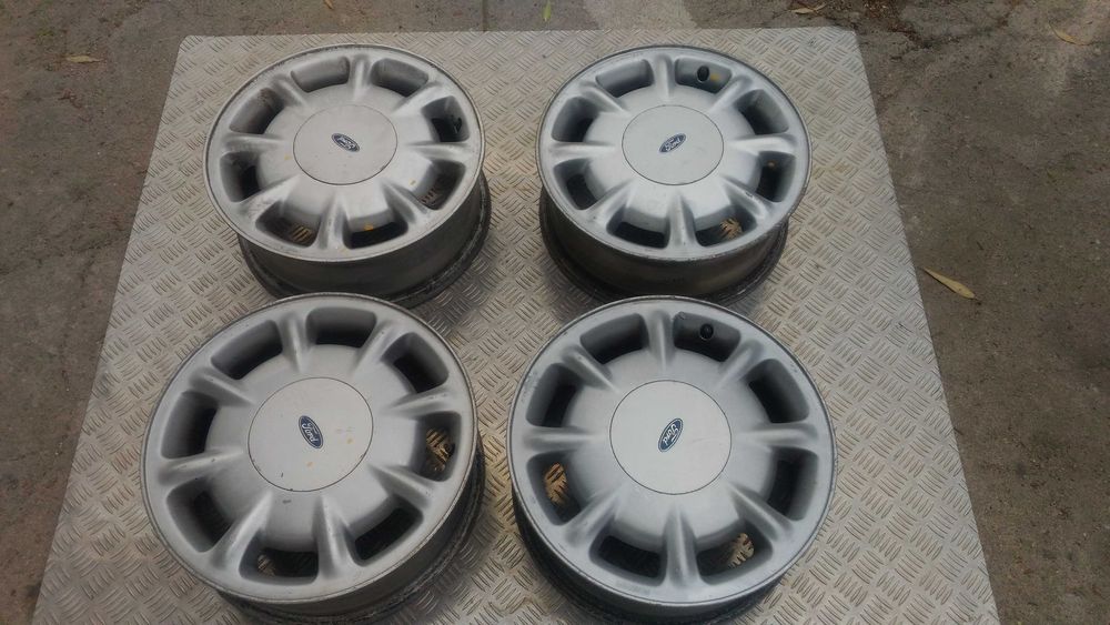 Ford Taunus Cortina para peças