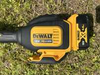 Podkaszarka Dewalt 18V Li-Ion DCM561P1-QW+aku 5,0 Ah i ładowark