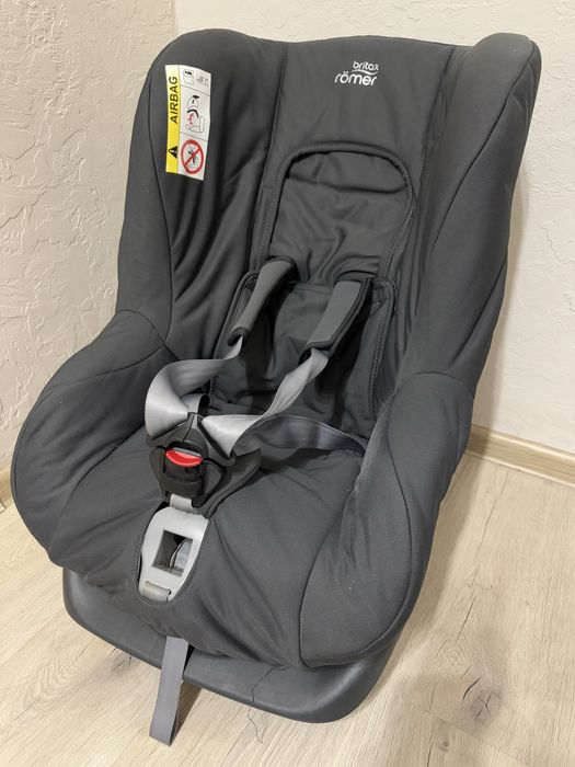 Britax Romer Модель FIRST CLASS PLUS дитяче автокрісло
