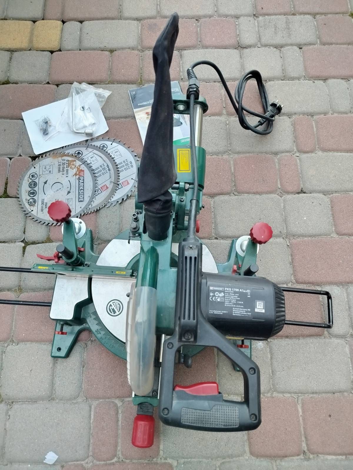 Новая нимецкая торцева пила з протяжкою Parkside PKS 1700 А1, оригіна