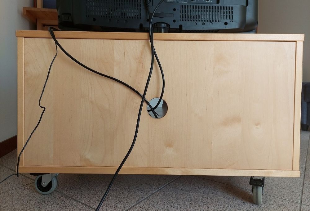 Móvel de apoio com prateleira e rodas com travão