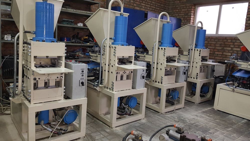 Лінія для виробництва гіперпресованої Лего цегли