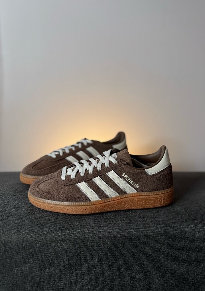 Жіночі кросівки Adidas SPEZIAL,  найзручніша пара, трендовий колір