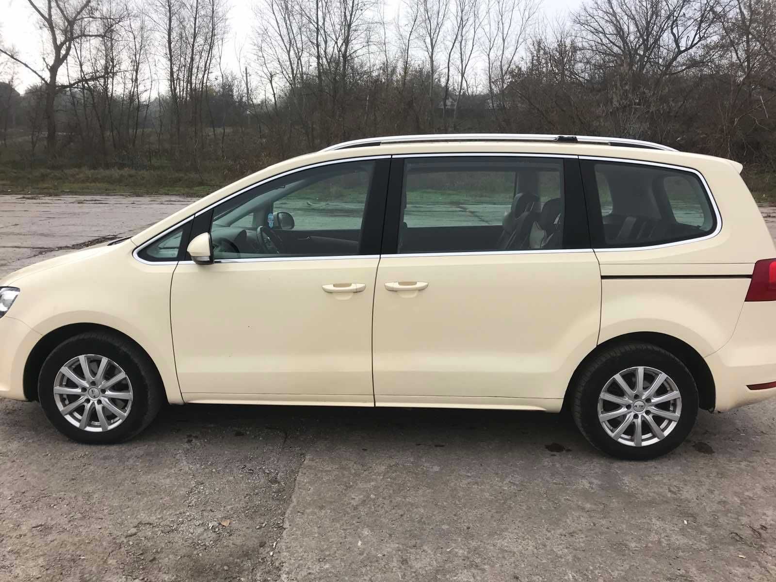 Volkswagen Sharan 2014 2л