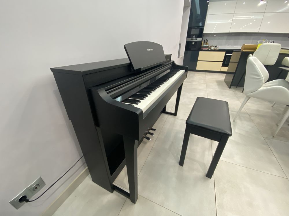 Піаніно YAMAHA Clavinova CSP-150