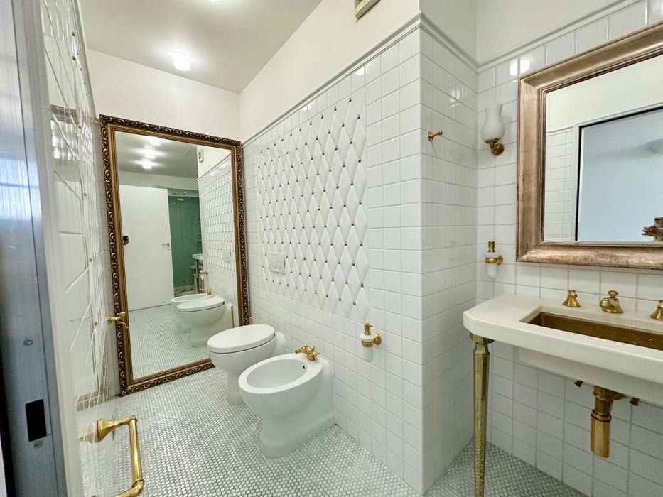 Продам 5 комнатный пентхаус Правый берег