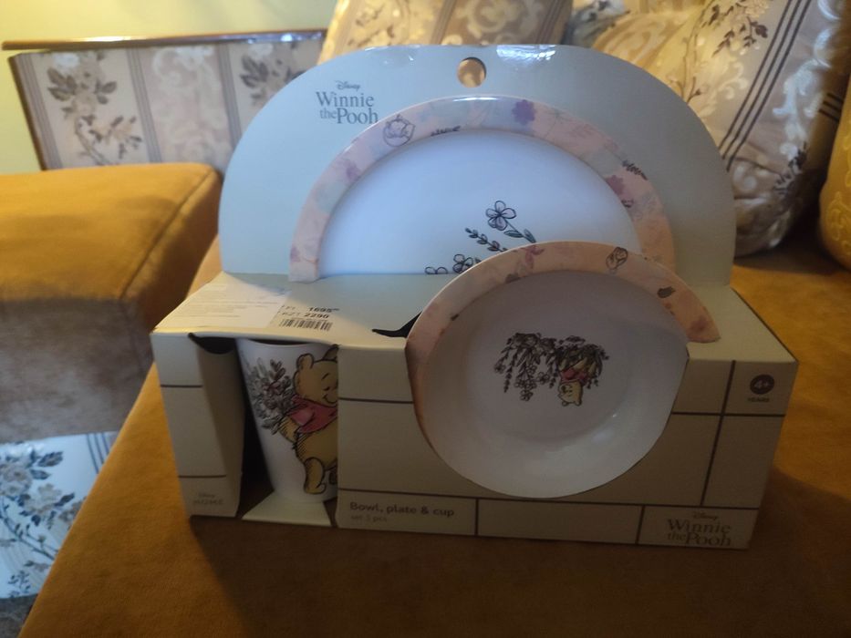 Дитячий посуд що не б'ється