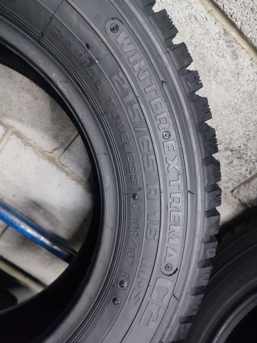 Зимові шини 215/65 R16C COLLIN'S