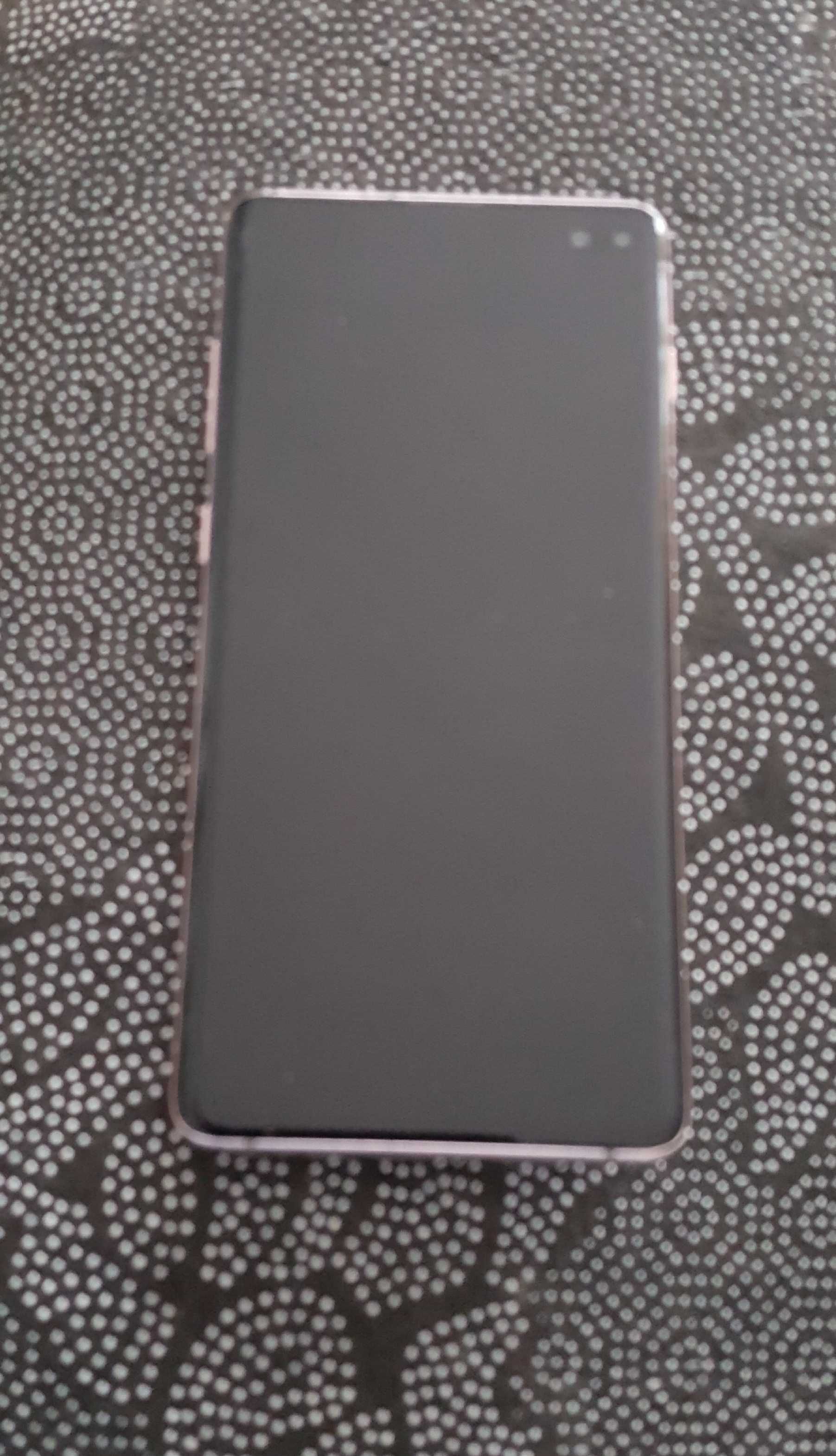 Smartfon Samsung S10+