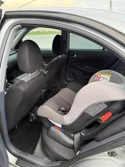 Nissan Almera 2005