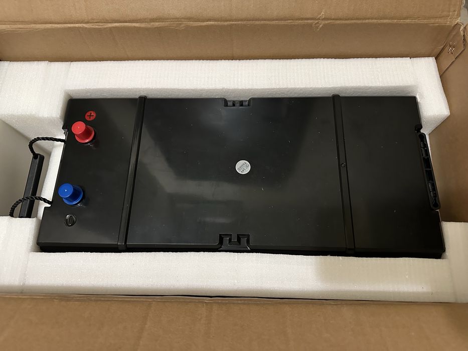 Акумулятор з зарядним, Літій-залізо-фосфатний LiFePO4 24V 100Ah 2560W