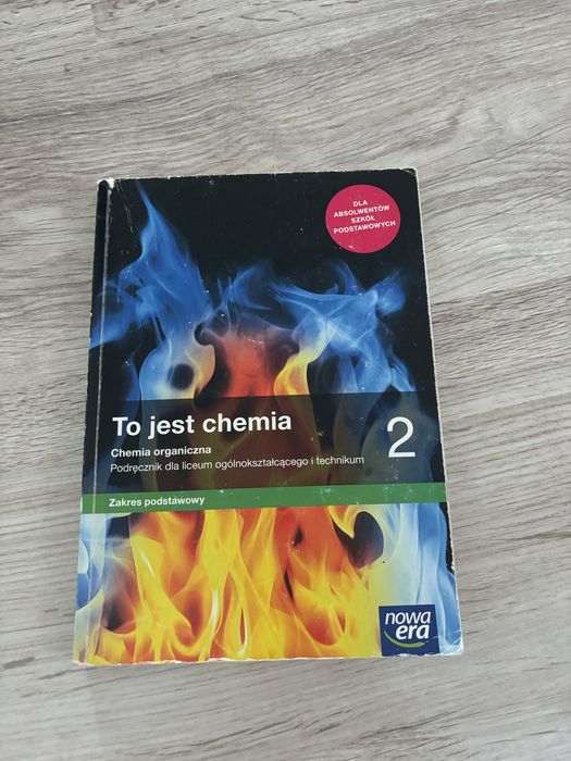 Książka ,,To jest chemia 2”