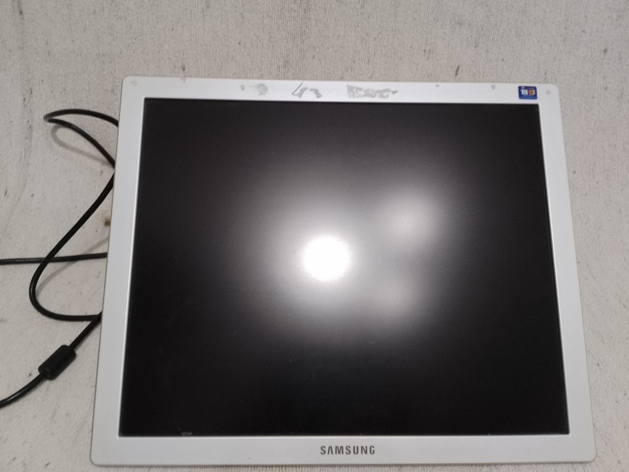 Монітор 19" Samsung 970P