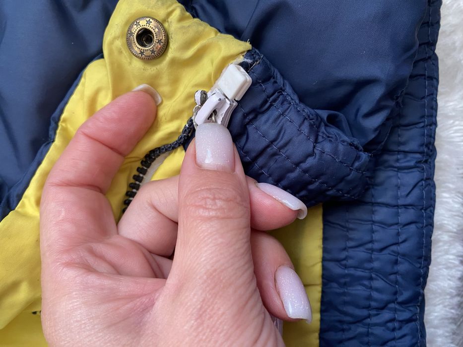 Зимова куртка на хлопчика 11-12 років
