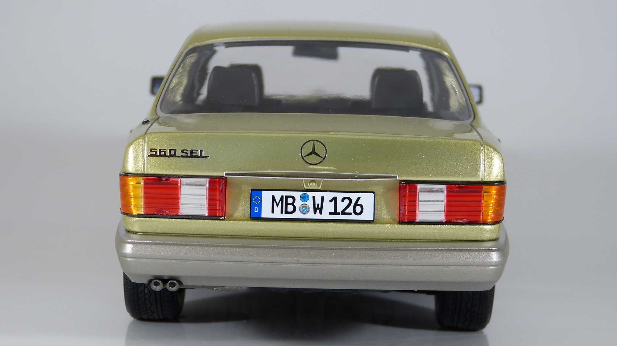 Model 1:18 iScale Mercedes-Benz 560 SEL S-class (W126) 1985 green/grey