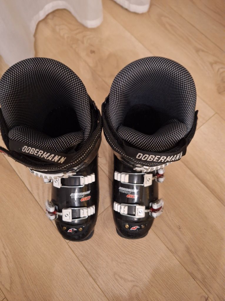 Buty narciarskie eu37. 230-235mm nordica skorupa 278mm czarne