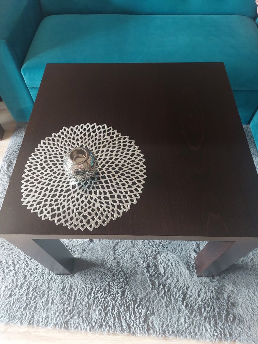 Komoda + stół z krzesłami + stolik kawowy - zestaw drewniany