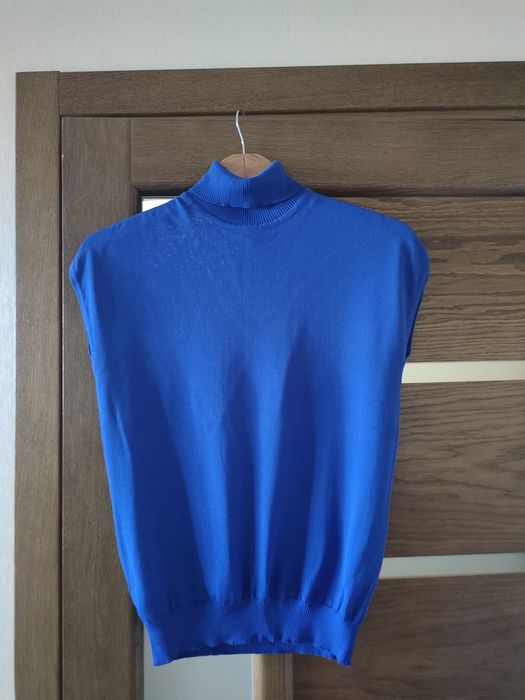 Гольф без рукавов