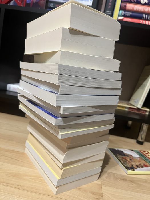 Комплект книг 20 шт