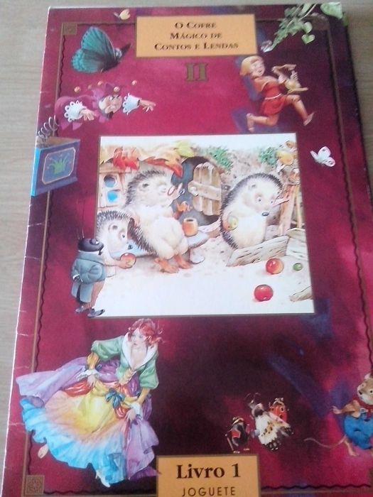 Estou a vender uma coleção de livros em bom estado