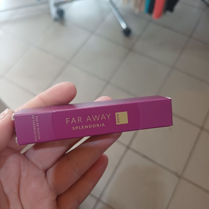 perfumetka far away splendoria 10 ml avon