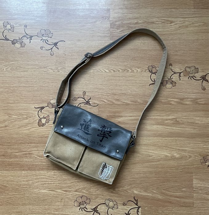 Вінтажна Сумка Attack on Titan