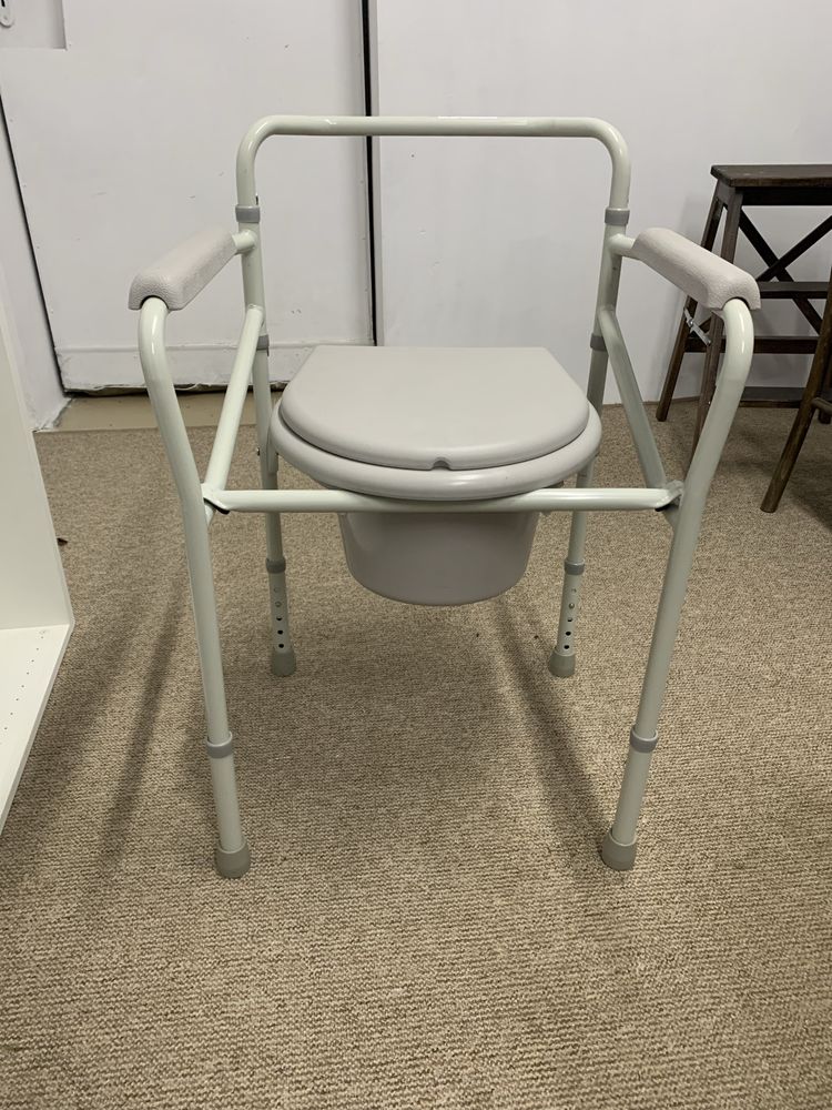 WC sanitarne krzesło skladane