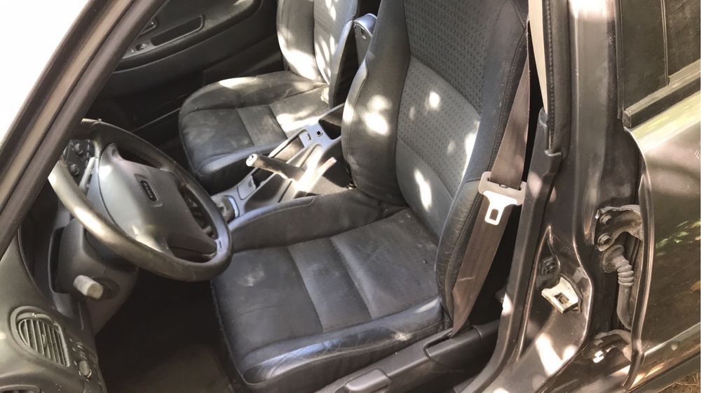 Peças Volvo v40 2001