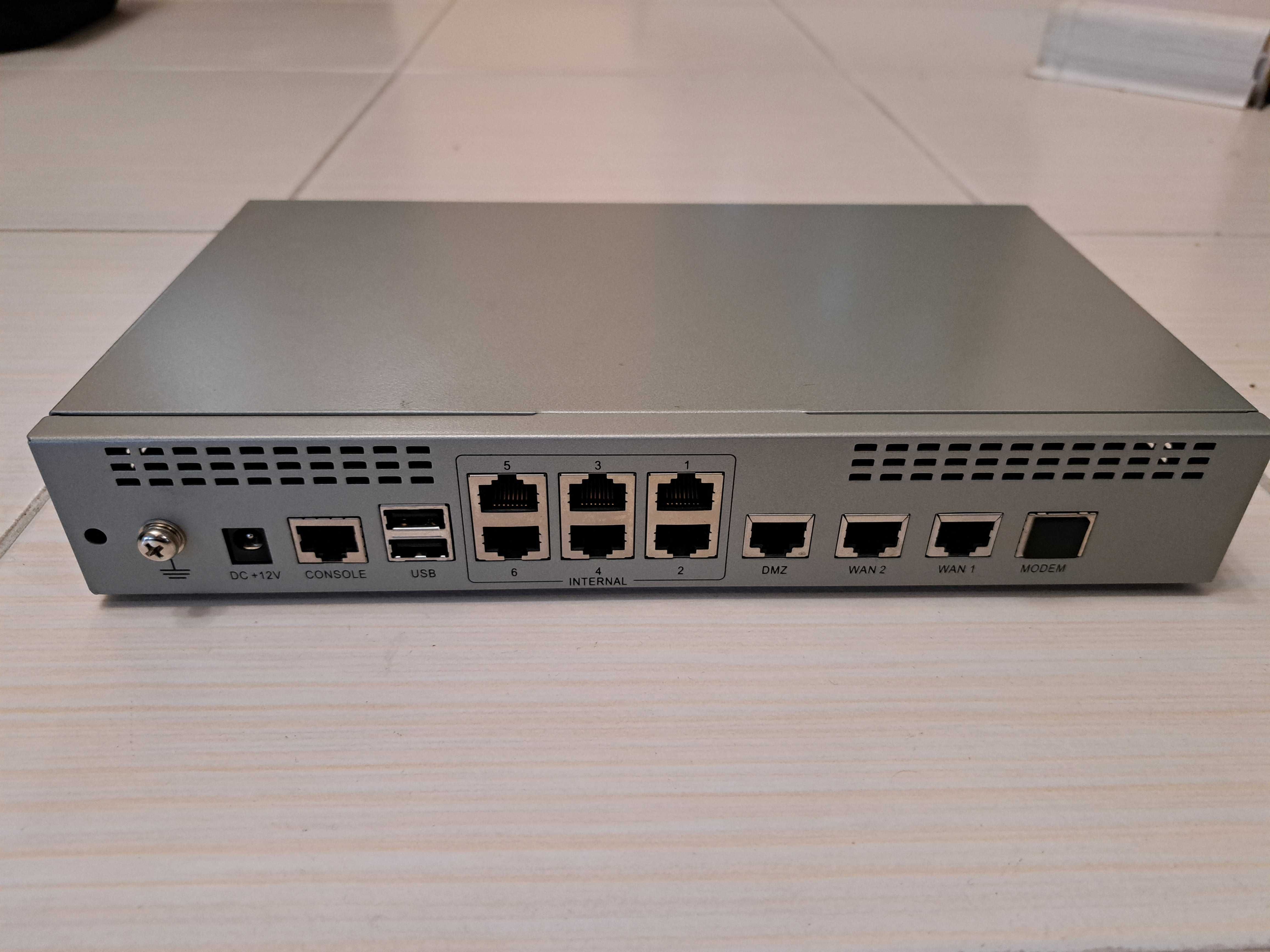 Firewall Fortigate 80C