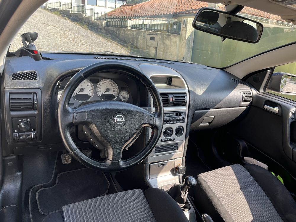 Vendo opel astra 2003 em bom estado